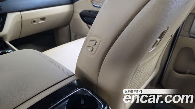 Kia Carnival 9-Seater Prstige 2019 — фото 33