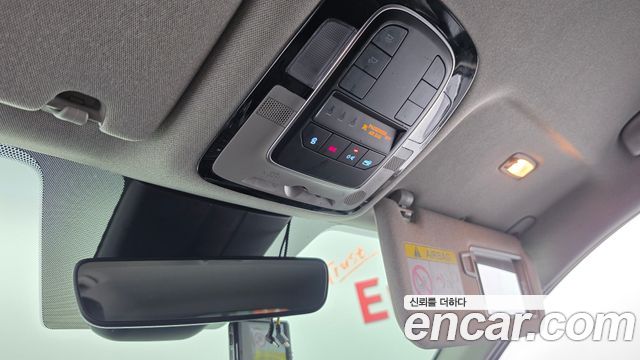 Hyundai Santa Fe Diesel 2.2 2WD Prestige 2021 — фото 20