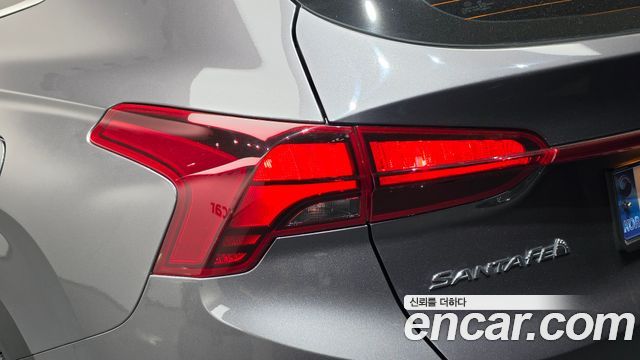Hyundai Santa Fe Diesel 2.2 2WD Prestige 2021 — фото 23