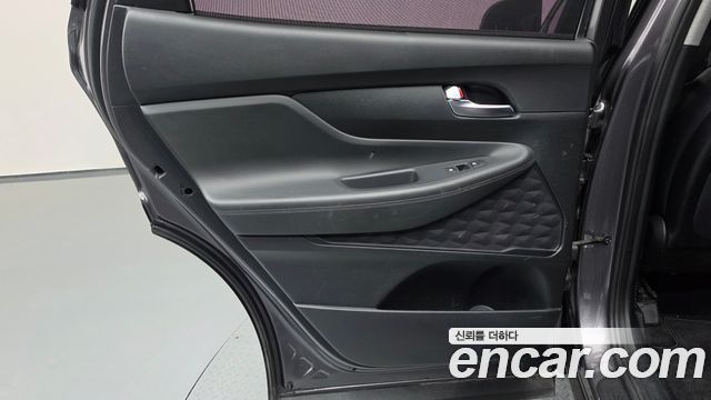 Hyundai Santa Fe Diesel 2.2 2WD Prestige 2021 — фото 25