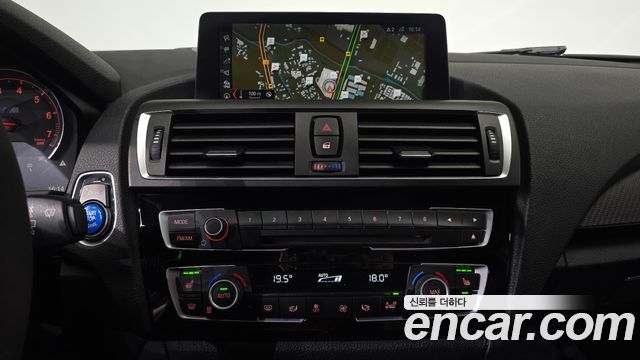 BMW M2 (F87) M2 Coupe M Performance Steering Wheel Edition 2017 — фото 12
