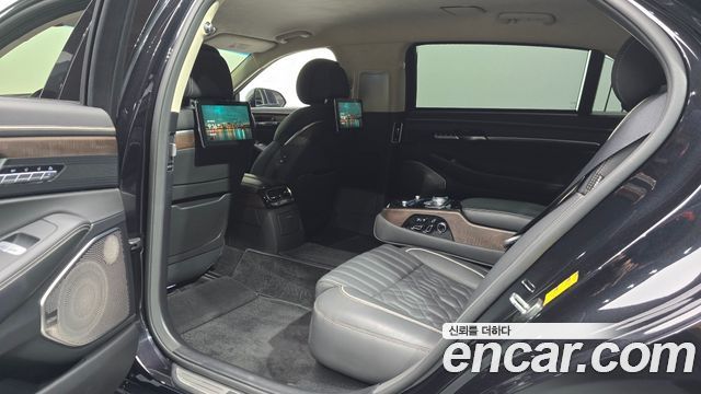 Genesis G90 5.0 AWD Limousine Prestige 2021 — фото 11