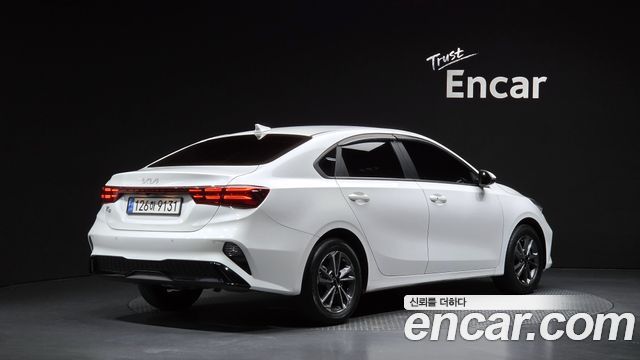 Kia K3 (II) 1.6 Prestige 2022 — фото 2