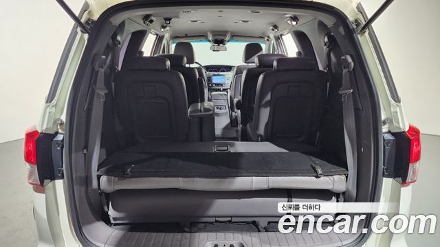 KG Mobility (SsangYong) Korando Turismo 4WD TX 9-seater 2016 — фото 20