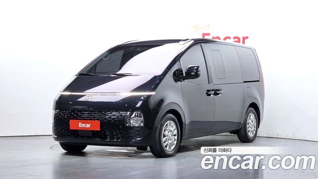 Hyundai Staria Cargo 5-Seater Modern 2023 — фото 1