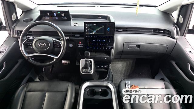 Hyundai Staria Cargo 5-Seater Modern 2023 — фото 7