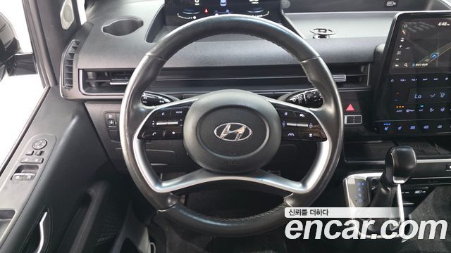 Hyundai Staria Cargo 5-Seater Modern 2023 — фото 13