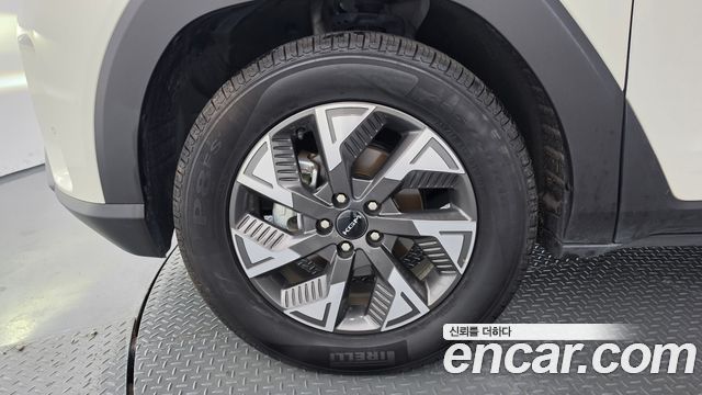 KG Mobility (SsangYong) Torres HEV 1.5 2WD T7 2026 — фото 5