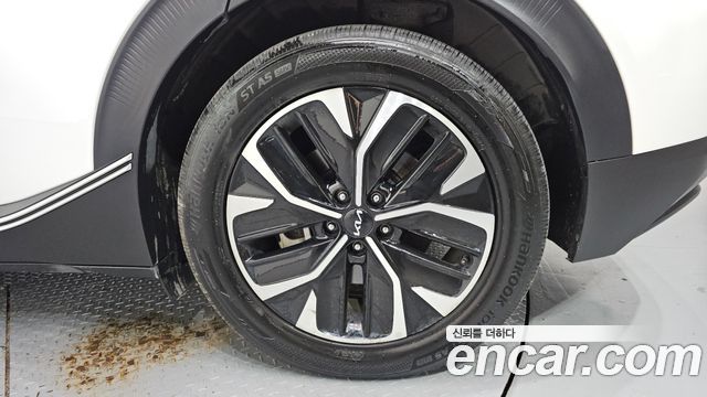 Kia EV6 Long Range 4WD Air 2022 — фото 21