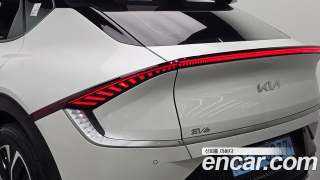 Kia EV6 Long Range 4WD Air 2022 — фото 23