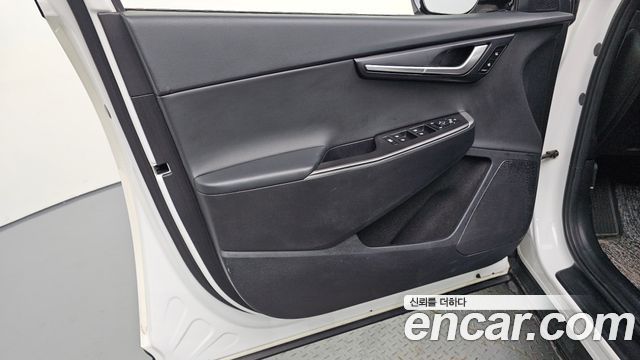 Kia EV6 Long Range 4WD Air 2022 — фото 24