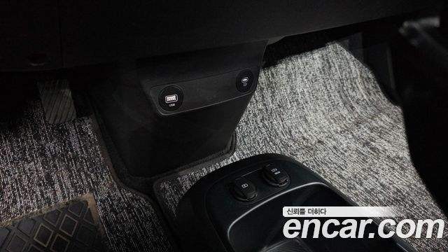 Kia EV6 Long Range 4WD Air 2022 — фото 27