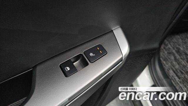Kia EV6 Long Range 4WD Air 2022 — фото 31