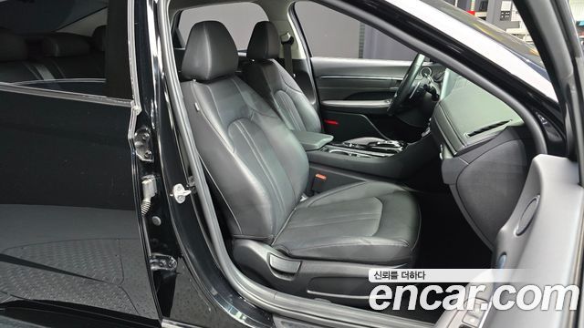 Hyundai Sonata (DN8) 2.0 Premium Plus 2023 — фото 26