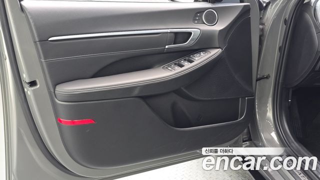 Hyundai Sonata (DN8) 2.0 Premium Plus 2022 — фото 24
