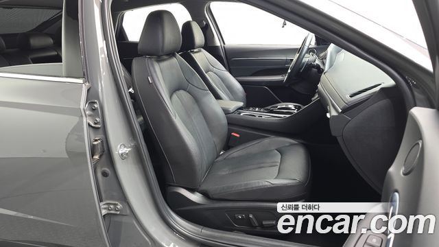 Hyundai Sonata (DN8) 2.0 Premium Plus 2022 — фото 26