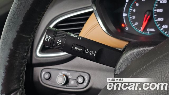Chevrolet Trax 1.6 Diesel Premier 2019 — фото 33
