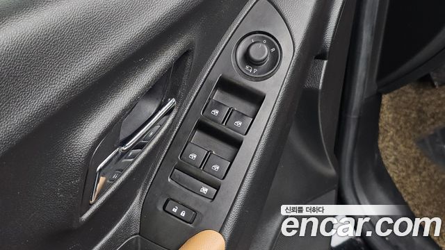 Chevrolet Trax 1.6 Diesel Premier 2019 — фото 34