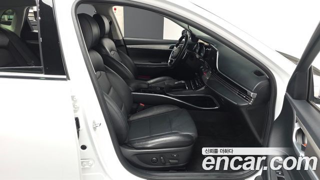 Hyundai Grandeur (IG) 2.5 Exclusice 2020 — фото 11