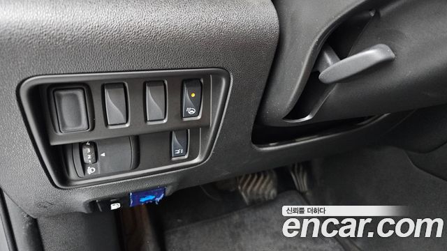 Renault Korea QM6 2.0 LPe RE Signature 2WD 2021 — фото 27