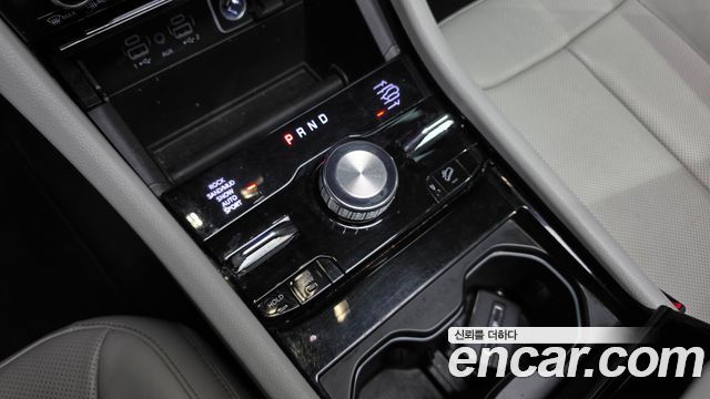Jeep Grand Cherokee (WL) 3.6 Overland 2023 — фото 9