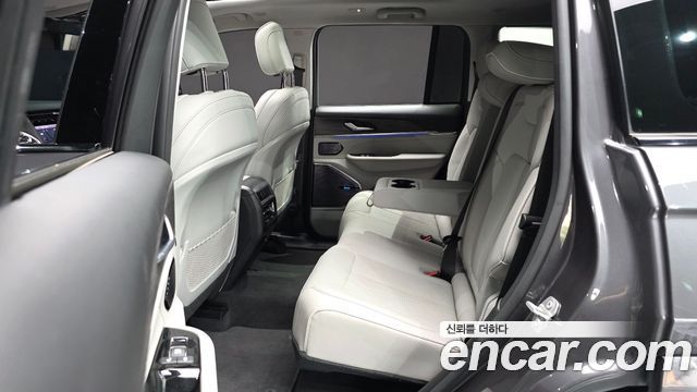 Jeep Grand Cherokee (WL) 3.6 Overland 2023 — фото 11