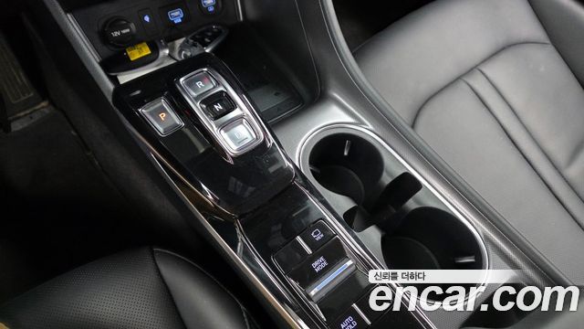 Hyundai Sonata Hybrid (DN8) Premium 2020 — фото 9