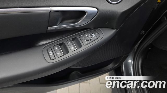 Hyundai Sonata Hybrid (DN8) Premium 2020 — фото 19
