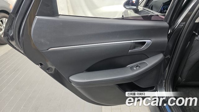 Hyundai Sonata Hybrid (DN8) Premium 2020 — фото 25