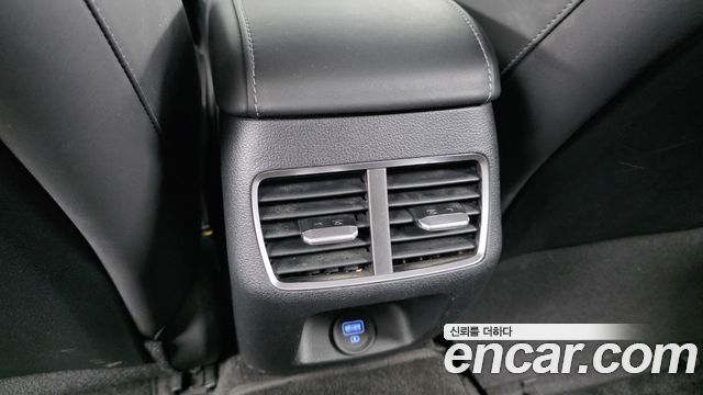 Hyundai Sonata Hybrid (DN8) Premium 2020 — фото 30