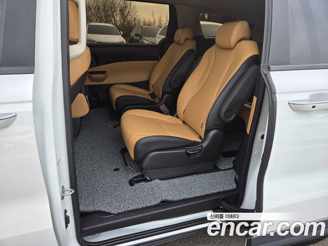 Kia Carnival (IV) Diesel 9-Seater Prestige 2021 — фото 17