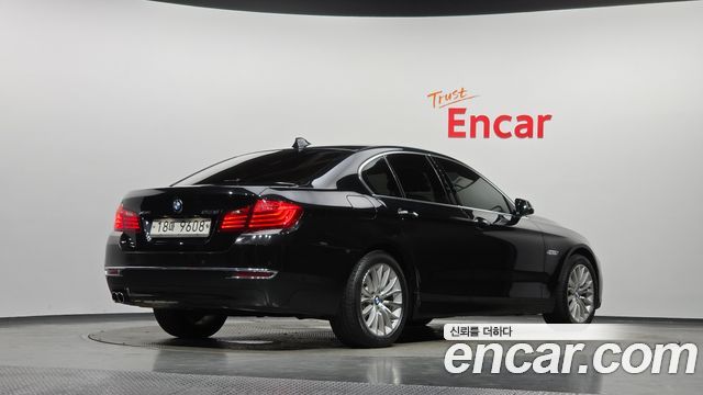 BMW 5 Series (F10) 528i xDrive Luxury 2014 — фото 2
