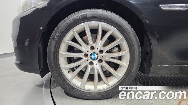 BMW 5 Series (F10) 528i xDrive Luxury 2014 — фото 5