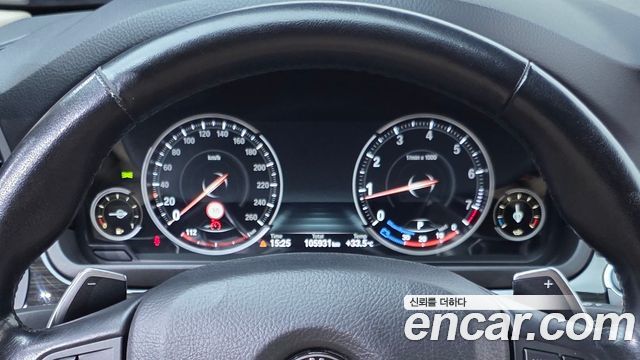 BMW 5 Series (F10) 528i xDrive Luxury 2014 — фото 8