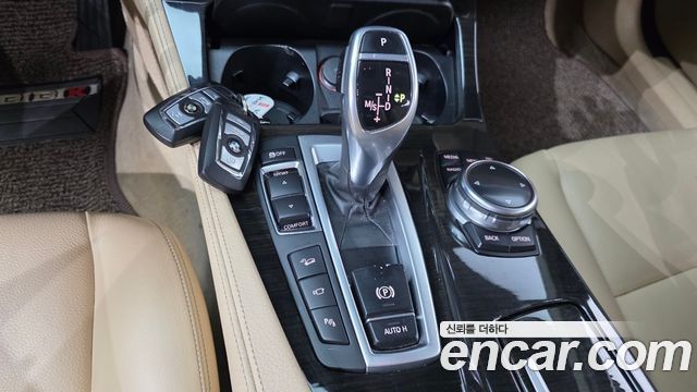 BMW 5 Series (F10) 528i xDrive Luxury 2014 — фото 9