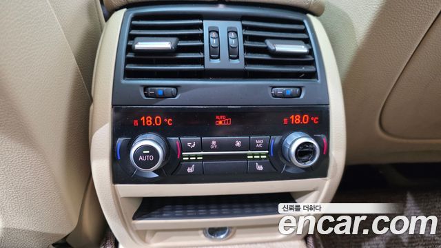 BMW 5 Series (F10) 528i xDrive Luxury 2014 — фото 17