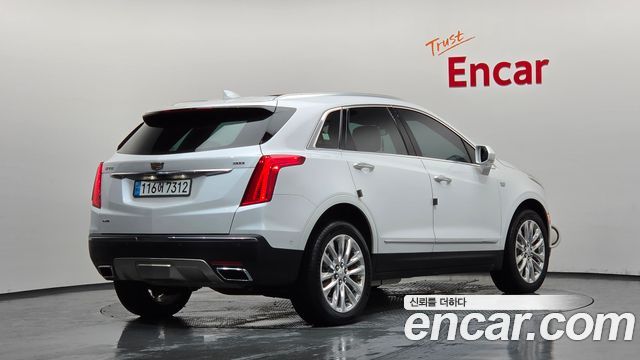 Cadillac XT5 3.6 Platinum 2018 — фото 2