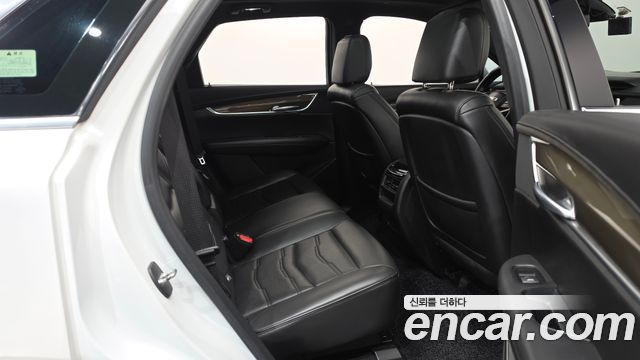 Cadillac XT5 3.6 Platinum 2018 — фото 12