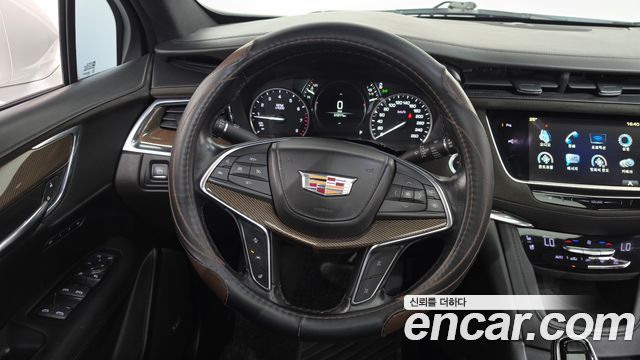 Cadillac XT5 3.6 Platinum 2018 — фото 13