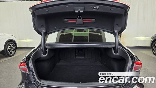Hyundai Grandeur (IG) 2.5 Exclusice 2021 — фото 24