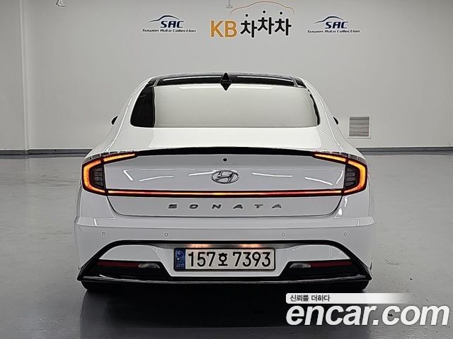 Hyundai Sonata Hybrid (DN8) Inspiration 2022 — фото 3