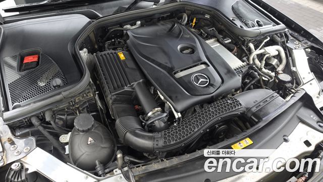 Mercedes-Benz E-Class (W213) E300 4MATIC AMG Line 2020 — фото 6