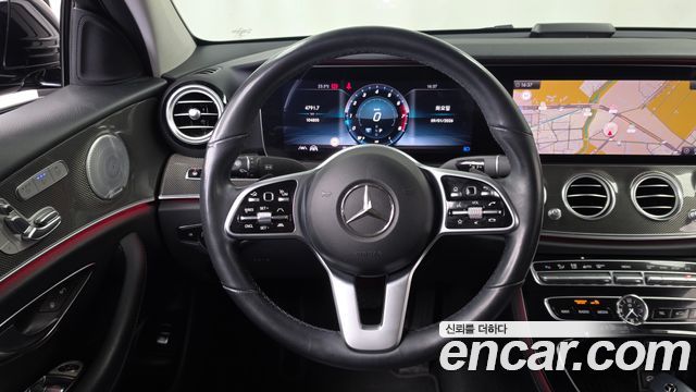 Mercedes-Benz E-Class (W213) E300 4MATIC AMG Line 2020 — фото 17