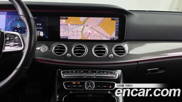 Mercedes-Benz E-Class (W213) E300 4MATIC AMG Line 2020 — фото 18