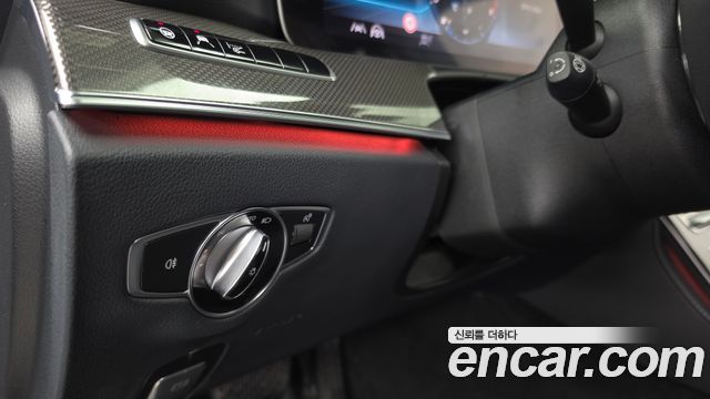 Mercedes-Benz E-Class (W213) E300 4MATIC AMG Line 2020 — фото 33