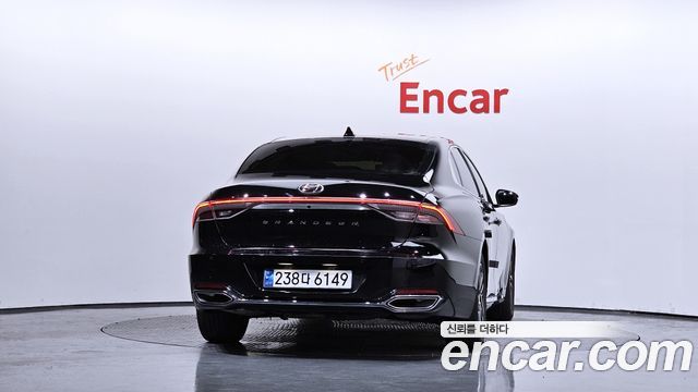 Hyundai Grandeur (IG) 2.5 Premium 2022 — фото 4