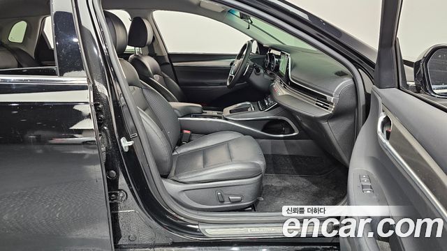 Hyundai Grandeur (IG) 2.5 Premium 2022 — фото 26