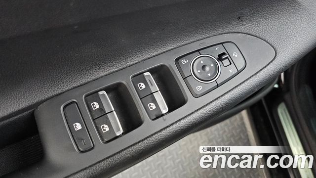 Hyundai Grandeur (IG) 2.5 Premium 2022 — фото 28