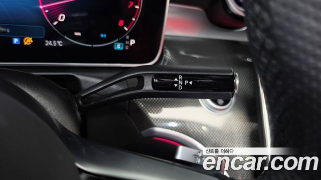 Mercedes-Benz CLE-Class (C236) CLE200 Cabriolet 2024 — фото 9