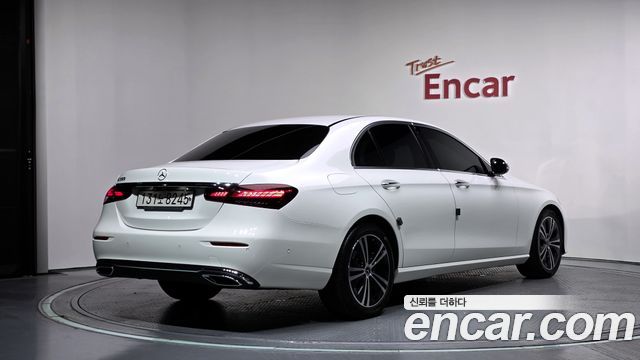 Mercedes-Benz E-Class (W213) E250 Avantgarde 2021 — фото 2